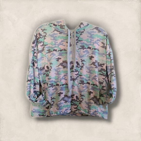 Fabletics Washed Real Teal Camo Hallie Cinchable Half-Zip Hoodie Medium - Picture 1 of 8